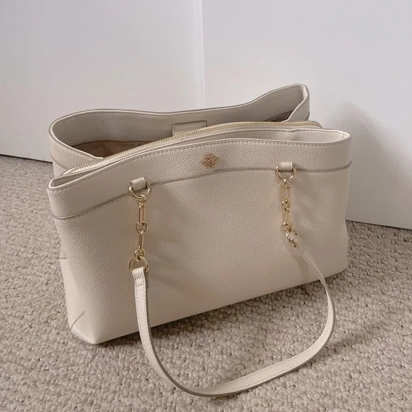 Beige Purse - Picture 1 of 9